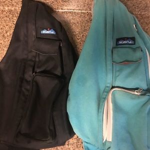 2 Kavu bags